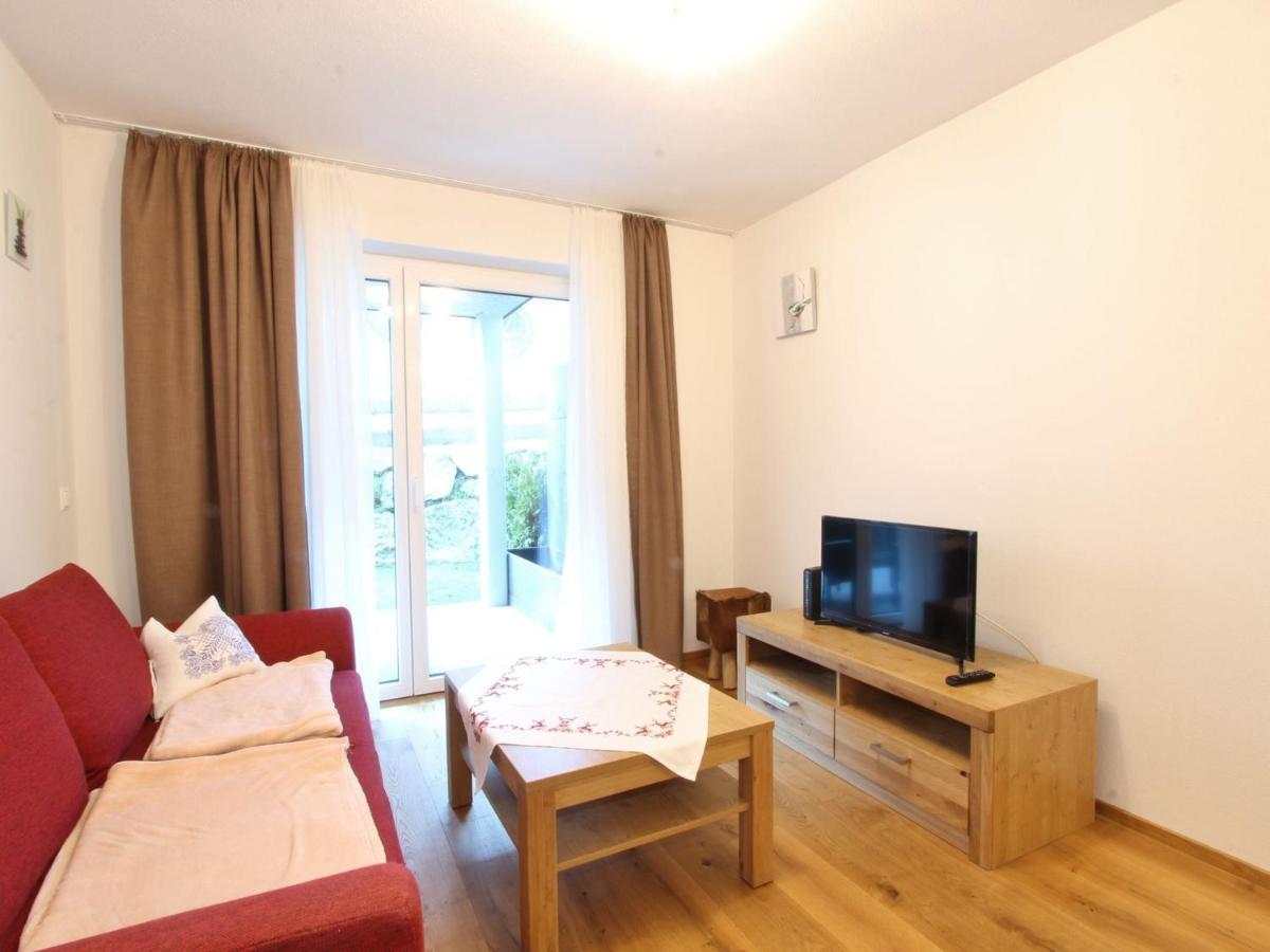 Modern Apartment In Neukirchen Am Gro Venediger นอยเคียร์เชน อัม โกรสเวเนดิเกอร์ ภายนอก รูปภาพ
